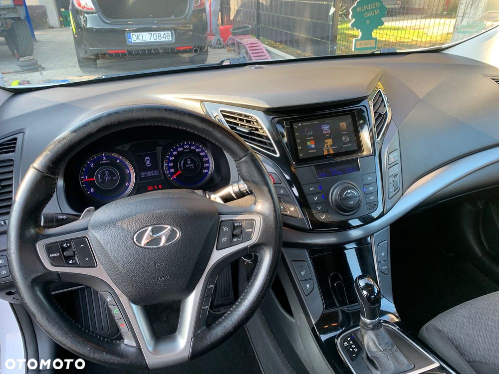 Hyundai i40 i40cw 1.7 CRDi Automatik Premium - 12