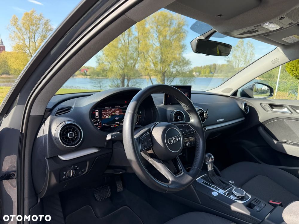 Audi A3 Sportback 1.5 TFSI S tronic - 19