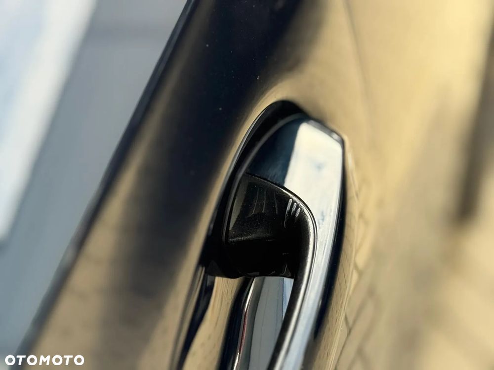 BMW X6 xDrive30d - 13