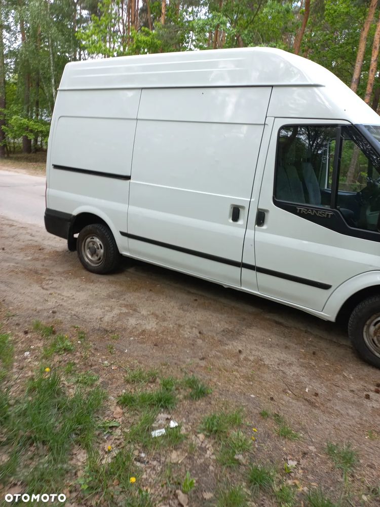 Ford Transit - 4