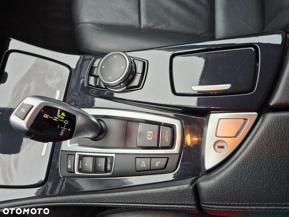 BMW Seria 5 520d xDrive Luxury Line - 20