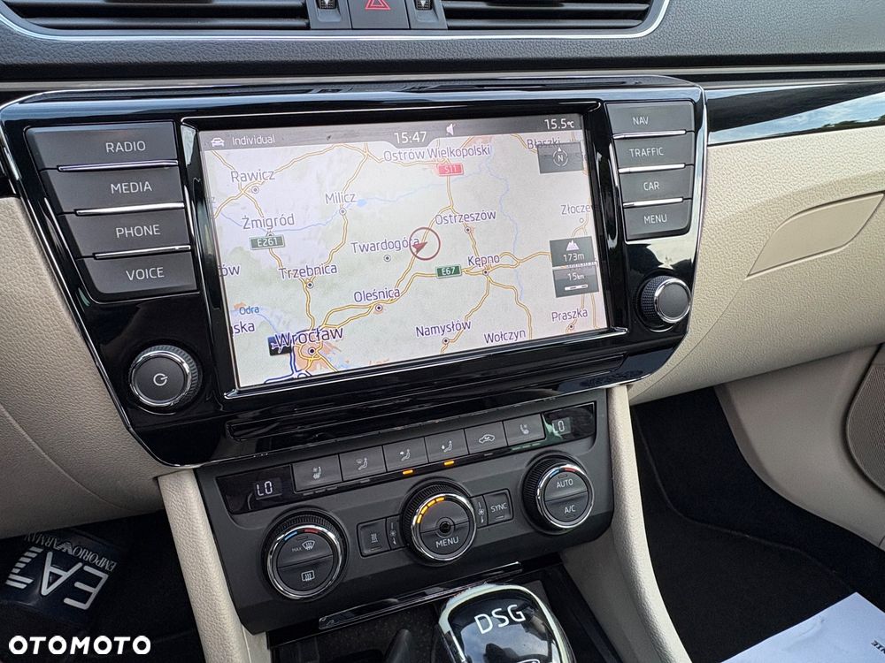Skoda Superb 2.0 TDI 4x4 DSG L&K - 30