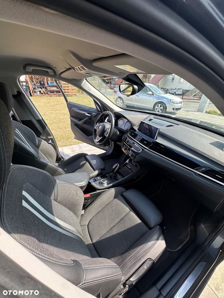BMW X1 sDrive18i Sport Line - 23