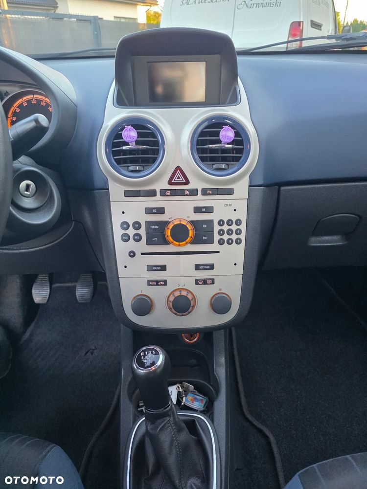Opel Corsa 1.0 12V - 9