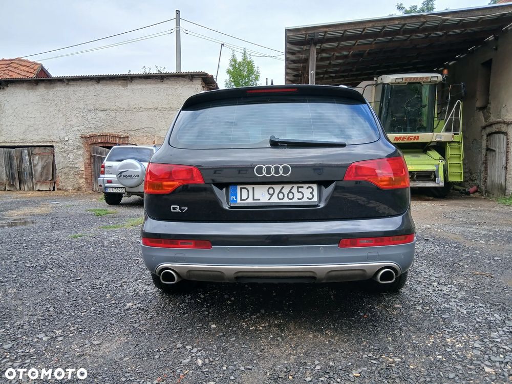 Audi Q7 3.0 TDI Quattro Tiptronic - 4