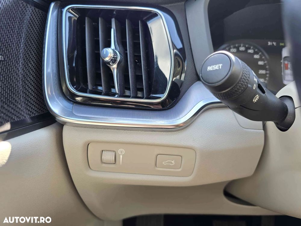 Volvo S60 - 17