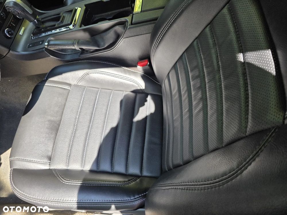 Ford Mustang 3.7 V6 Premium - 15