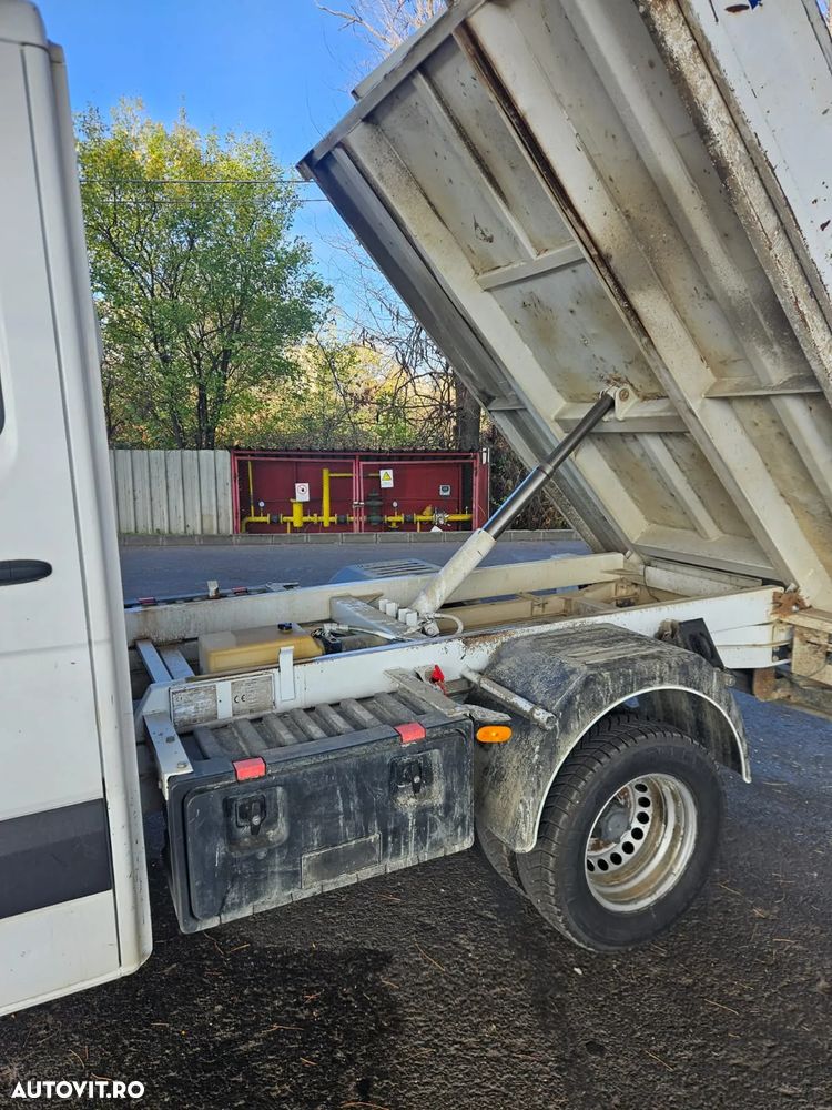 Mercedes-Benz Sprinter - 8