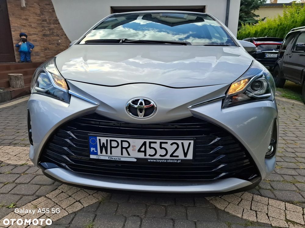 Toyota Yaris 1.5 Premium - 2