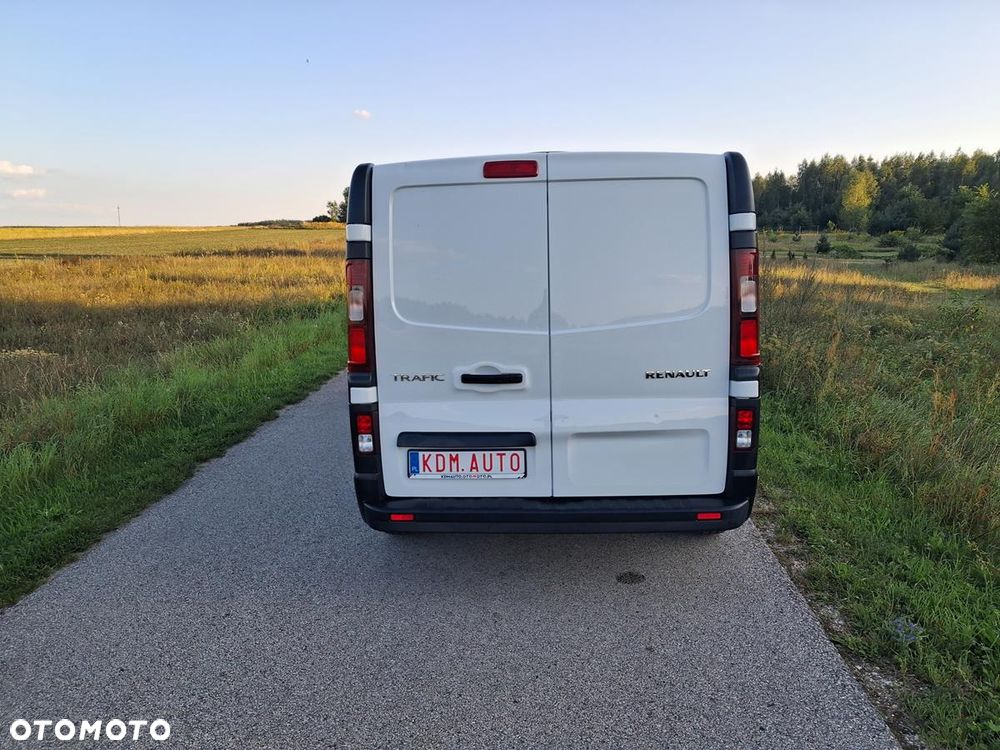Renault Trafic - 10