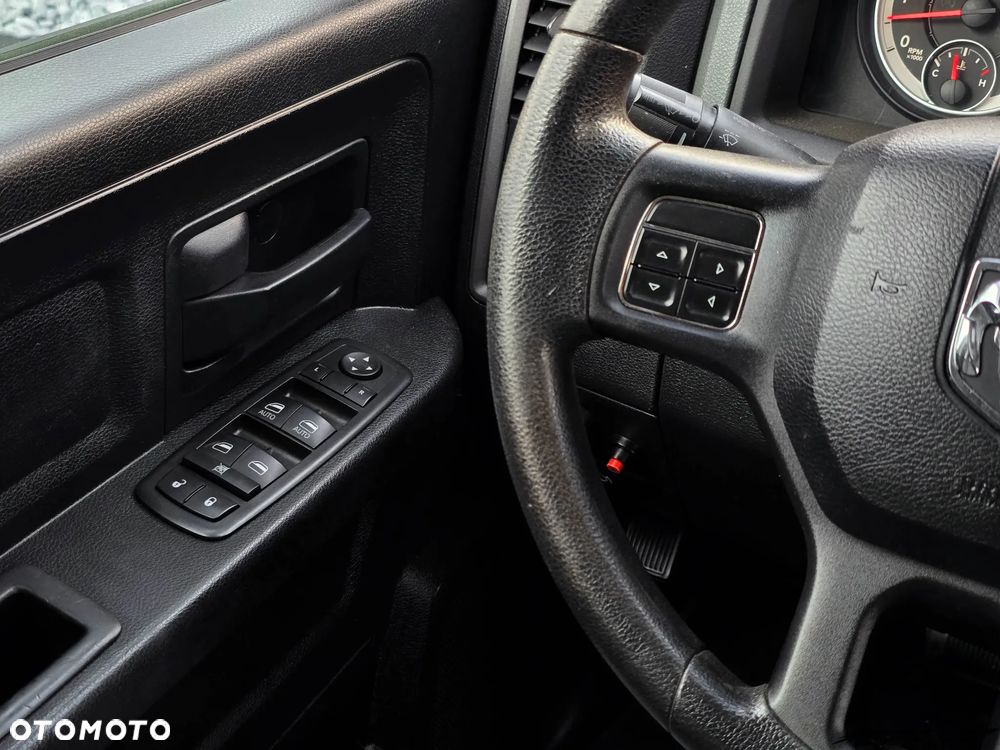 Dodge RAM 1500 5.7 4x4 - 28