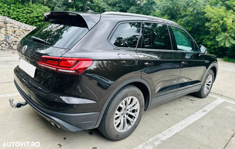 Volkswagen Touareg - 4