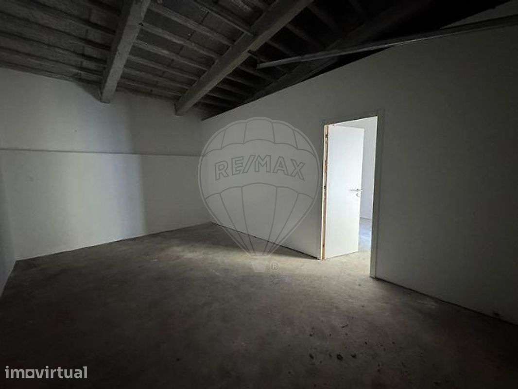 Armazém  para arrendamento - Grande imagem: 5/5