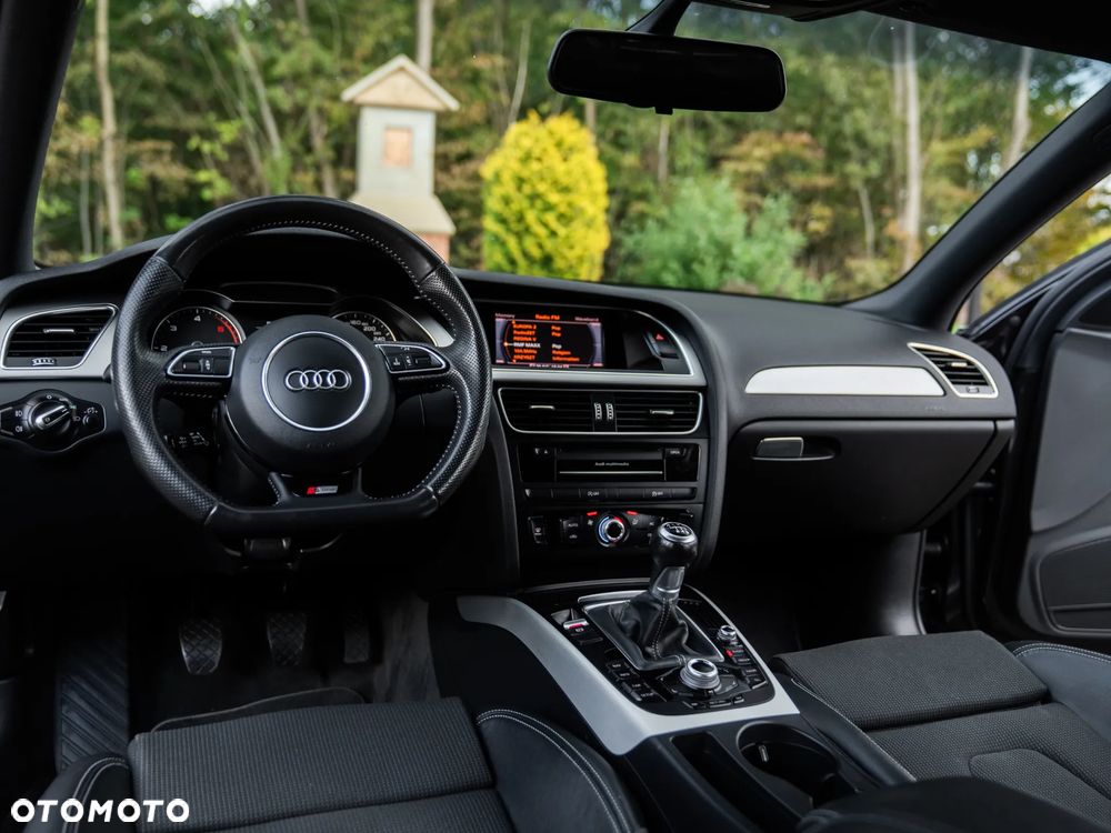 Audi A4 Avant 2.0 TDI DPF S line Sportpaket - 30