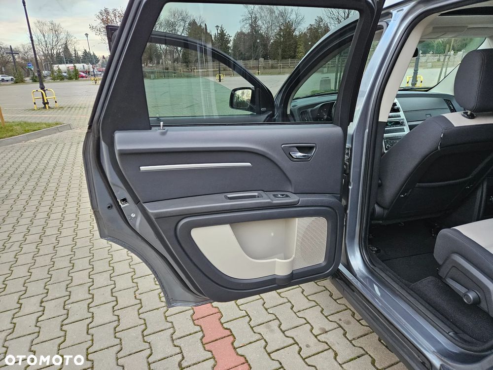 Dodge Journey 2.0 CRD SXT - 18