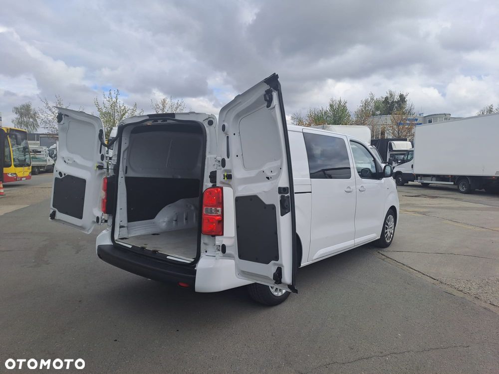 Fiat Scudo | 6 osób |  Kamera cofania | Krajowy | Niski przebieg - 18