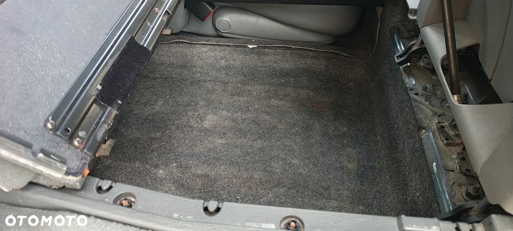 Chrysler Grand Voyager 2.8 CRD Limited S&G - 31