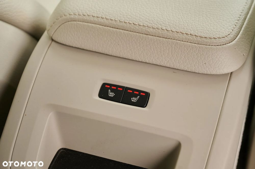 Volvo V60 T5 Geartronic Inscription - 33