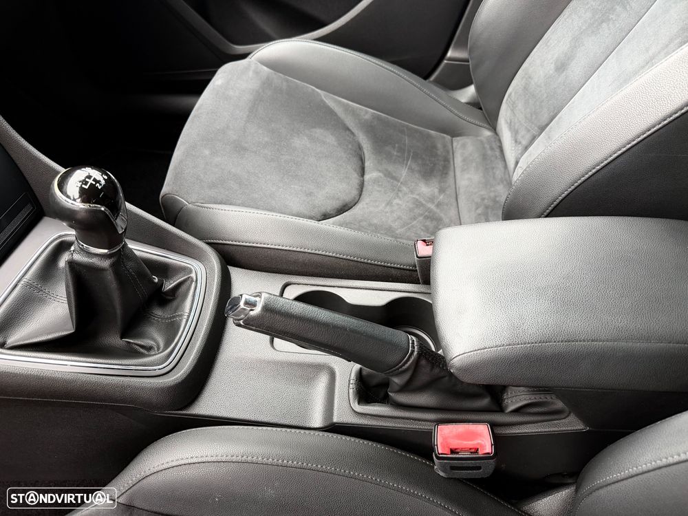 SEAT Leon 1.6 TDI S&S Style - 19