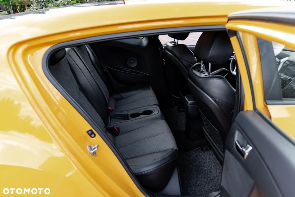 Hyundai Veloster 1.6 Style - 27