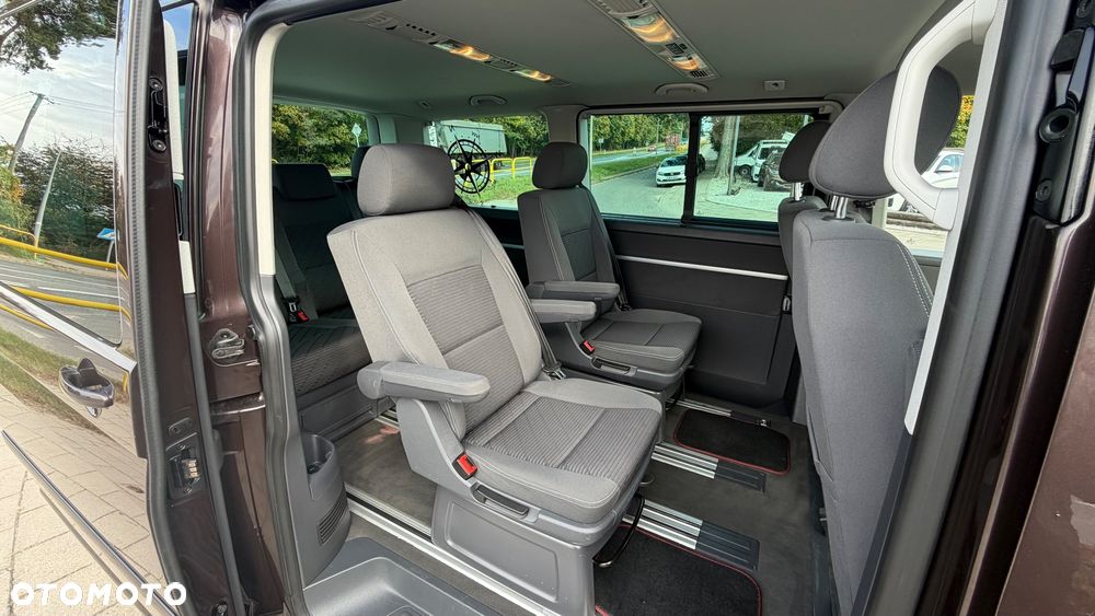 Volkswagen Multivan - 19