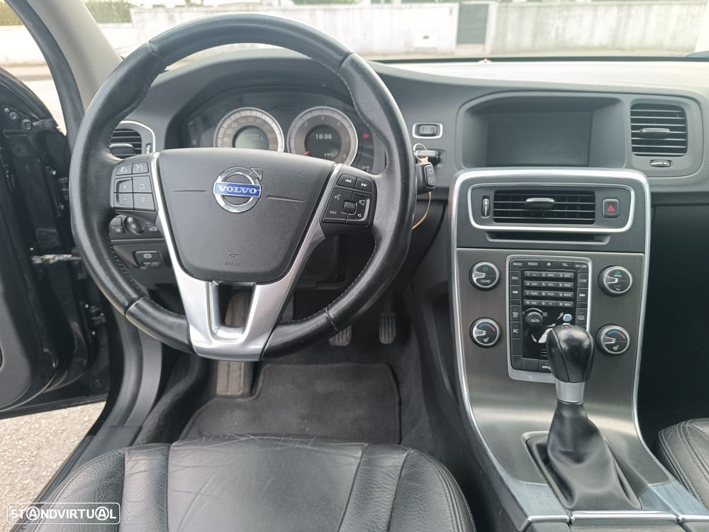 Volvo V60 - 8