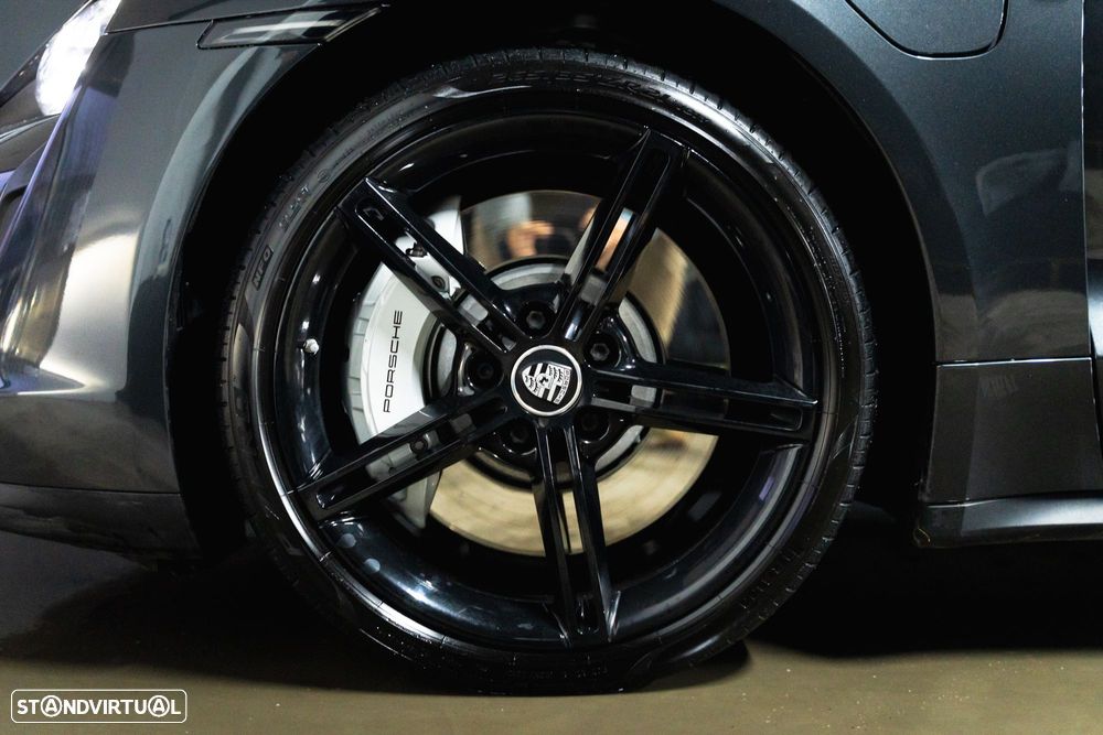 Porsche Taycan 4S - 3