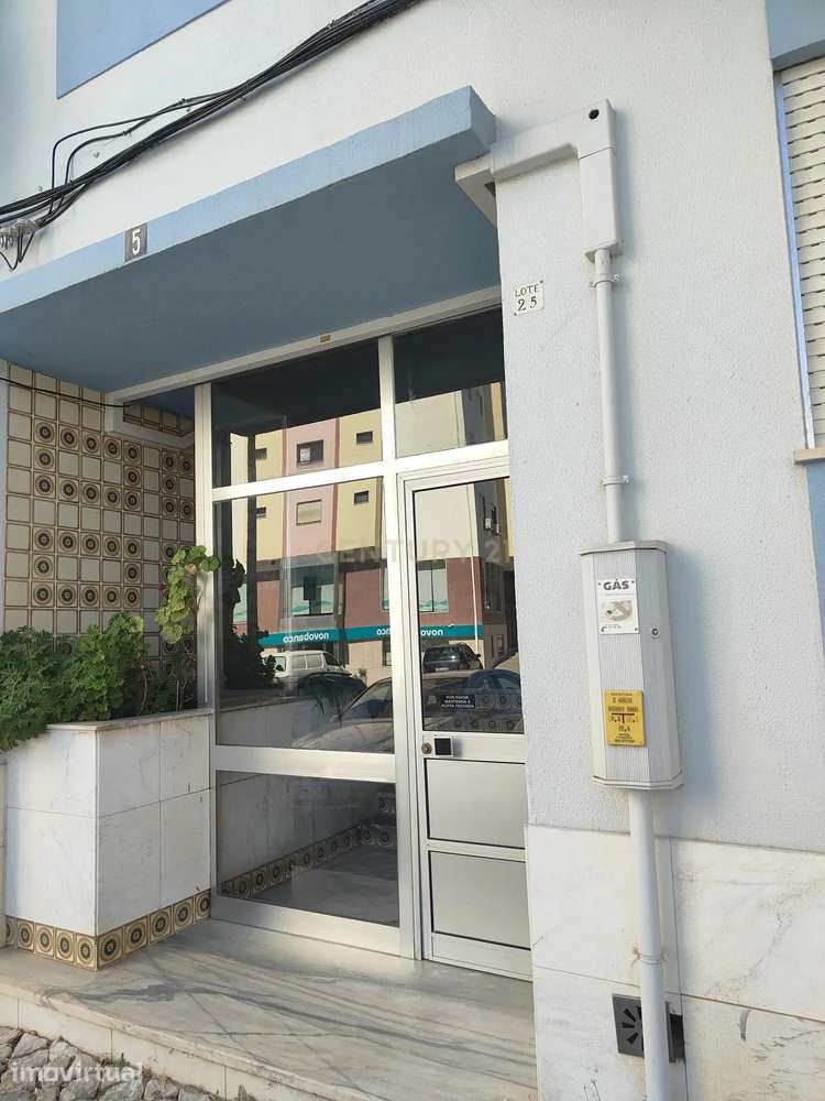 Apartamento T2 no Monte Belo Sul – Excelente oportunidade para habitaç - Grande imagem: 2/23