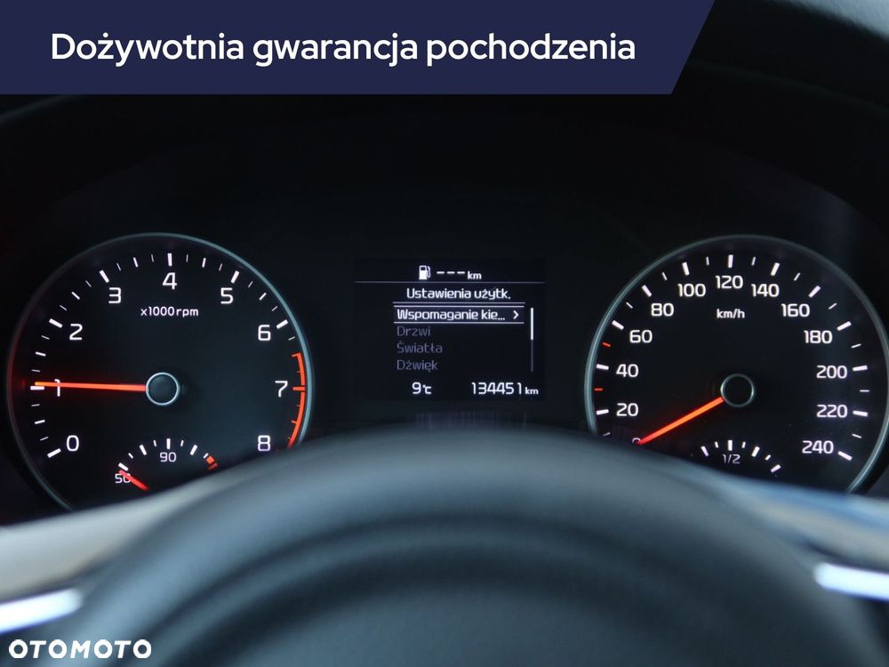 Kia Sportage - 12