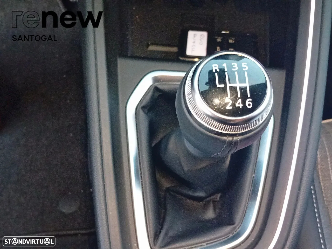 Renault Clio 1.0 TCe Techno Bi-Fuel - 17