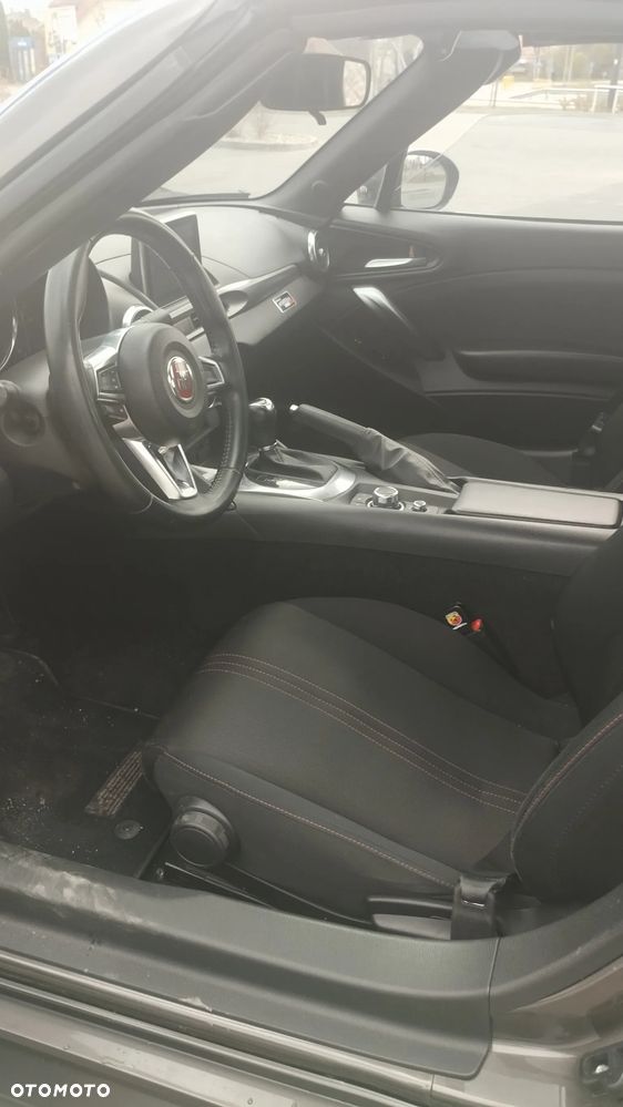 Fiat 124 Spider 1.4 MultiAir Lusso - 19