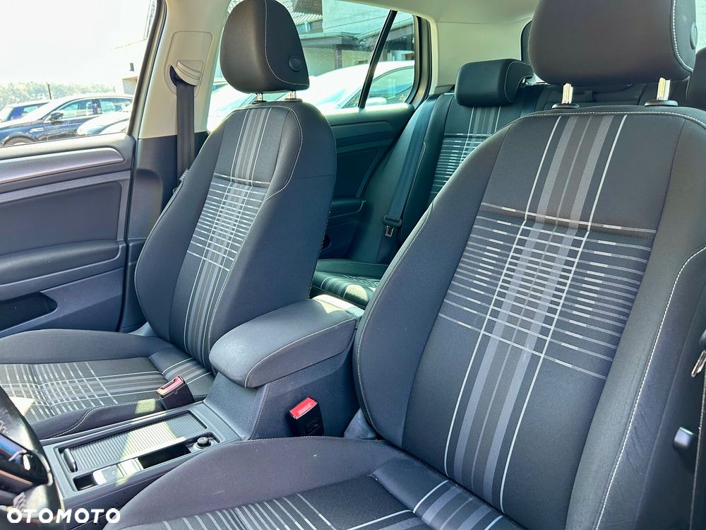 Volkswagen Golf 1.2 TSI BMT Trendline DSG - 16