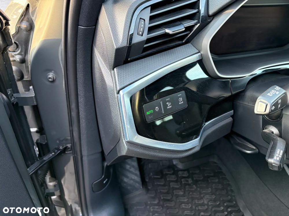 Audi Q3 45 TFSI Quattro S tronic S line - 9