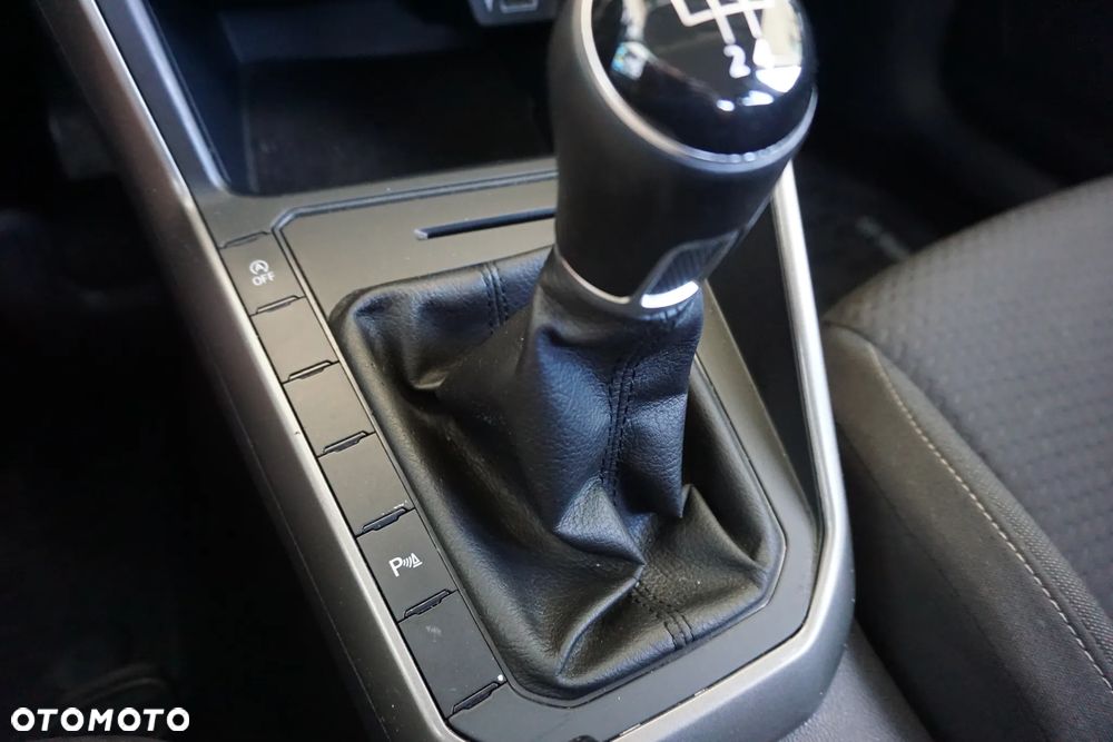 Volkswagen Polo 1.0 TSI Comfortline - 32