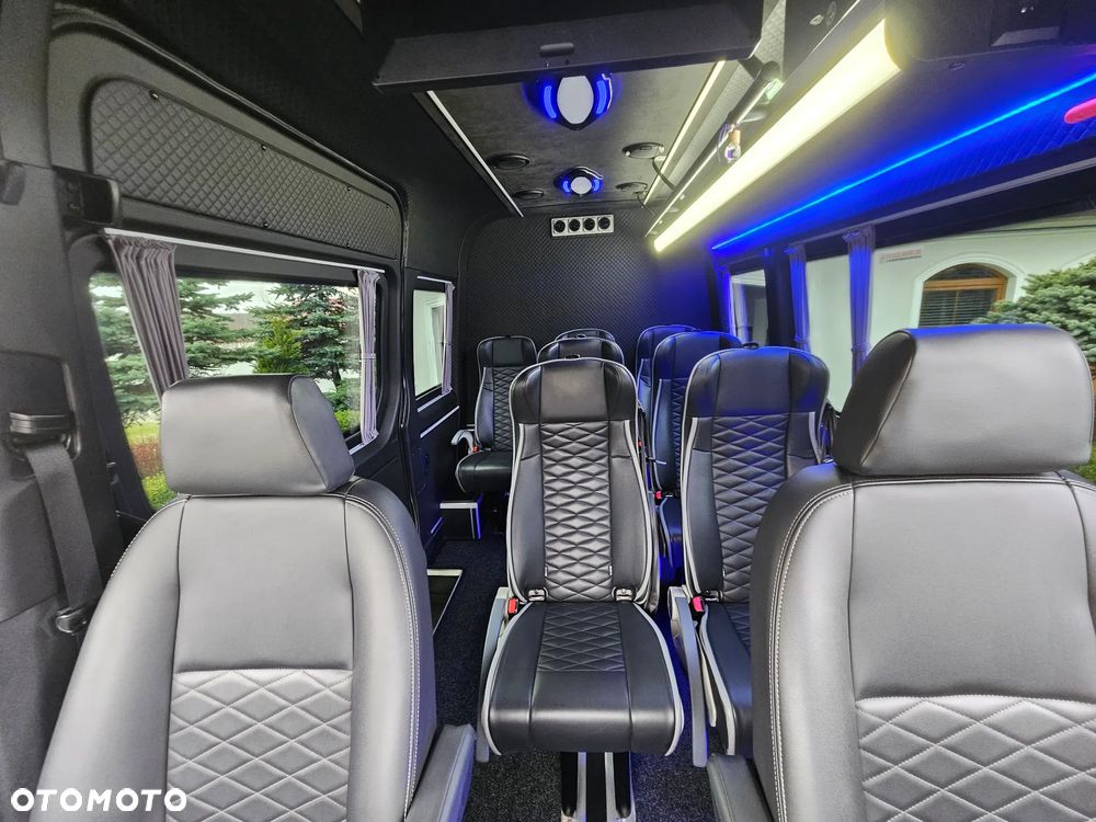 Mercedes-Benz Sprinter Long BASE 9G-Tronic 907.255 - 31