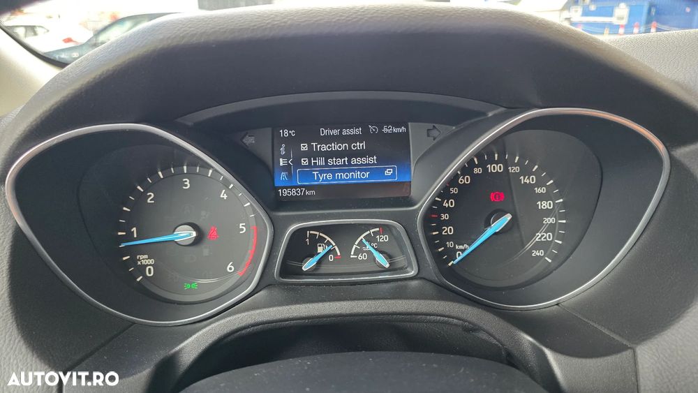 Ford Focus 1.5 EcoBlue Trend - 34