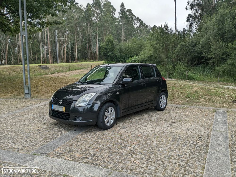 Suzuki Swift 1.3 16V GL - 5
