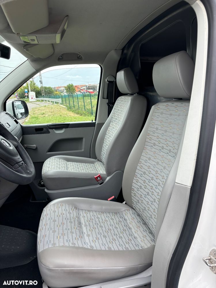 Volkswagen Transporter - 7