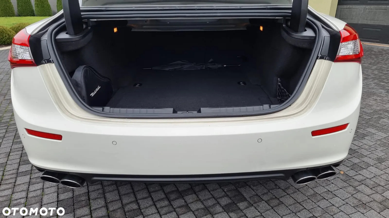 Maserati Ghibli Diesel - 6