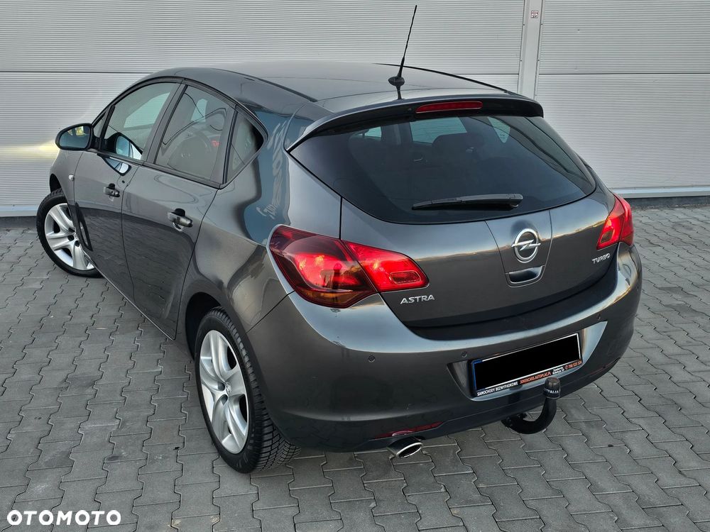 Opel Astra 1.4 Turbo Innovation - 18