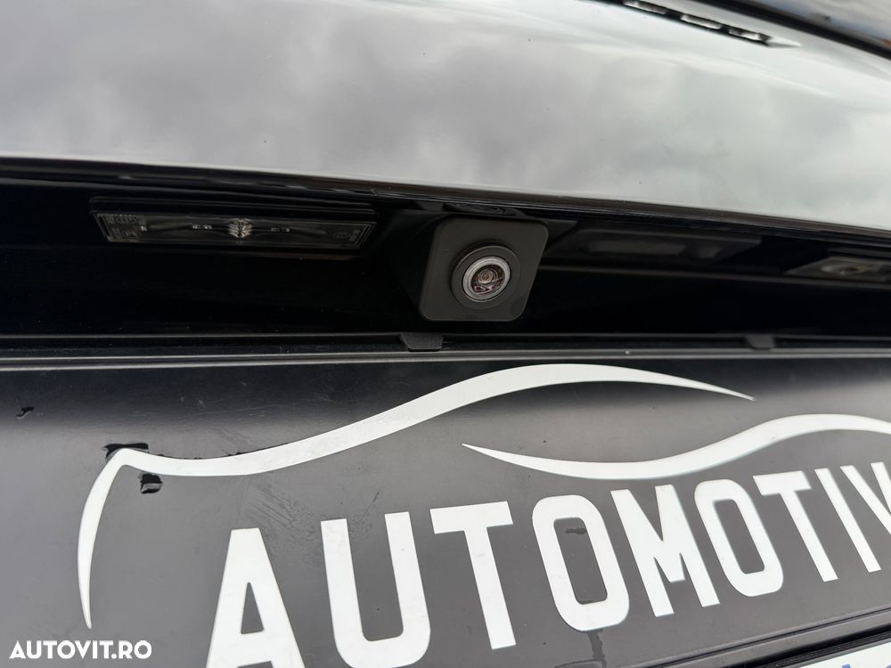 Peugeot 3008 225 e-EAT8 Allure Pack - 29