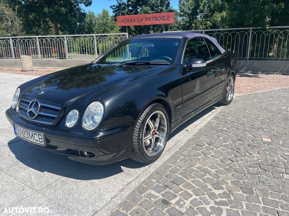 Mercedes-Benz CLK - 22