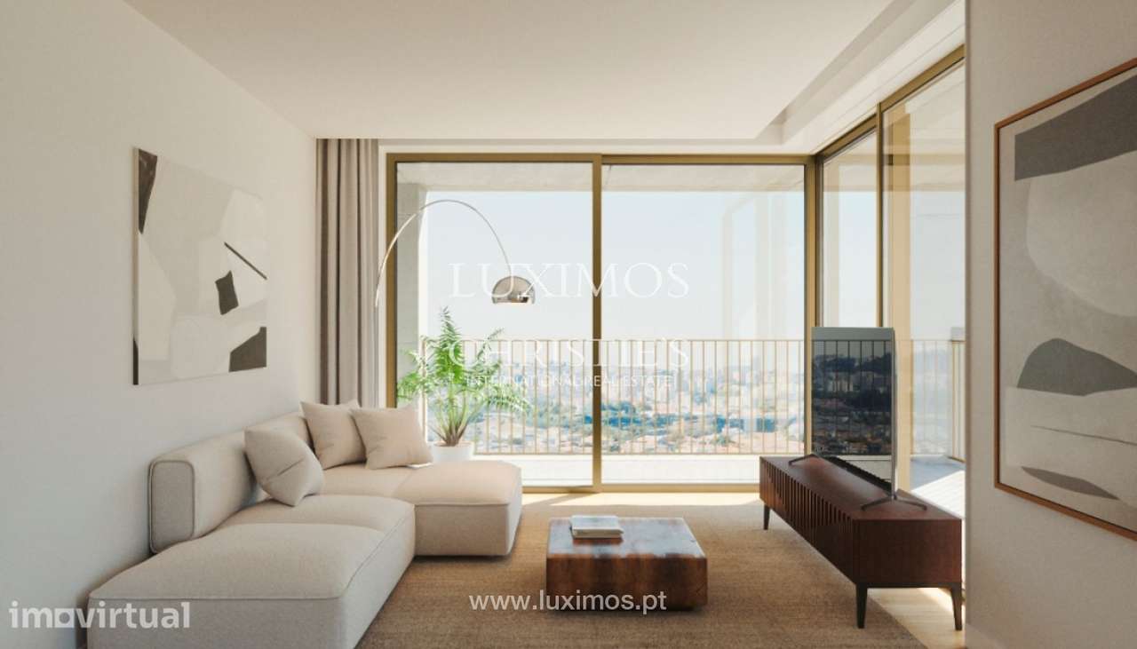 Fernão Magalhães 127: Apartamento T1, à venda, no centro do Porto - Grande imagem: 2/20