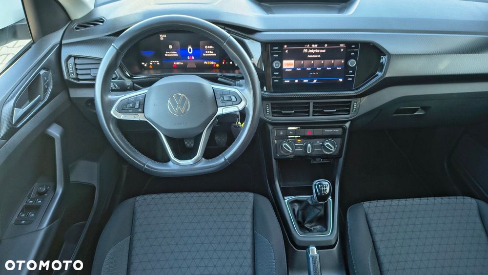 Volkswagen T-Cross - 31