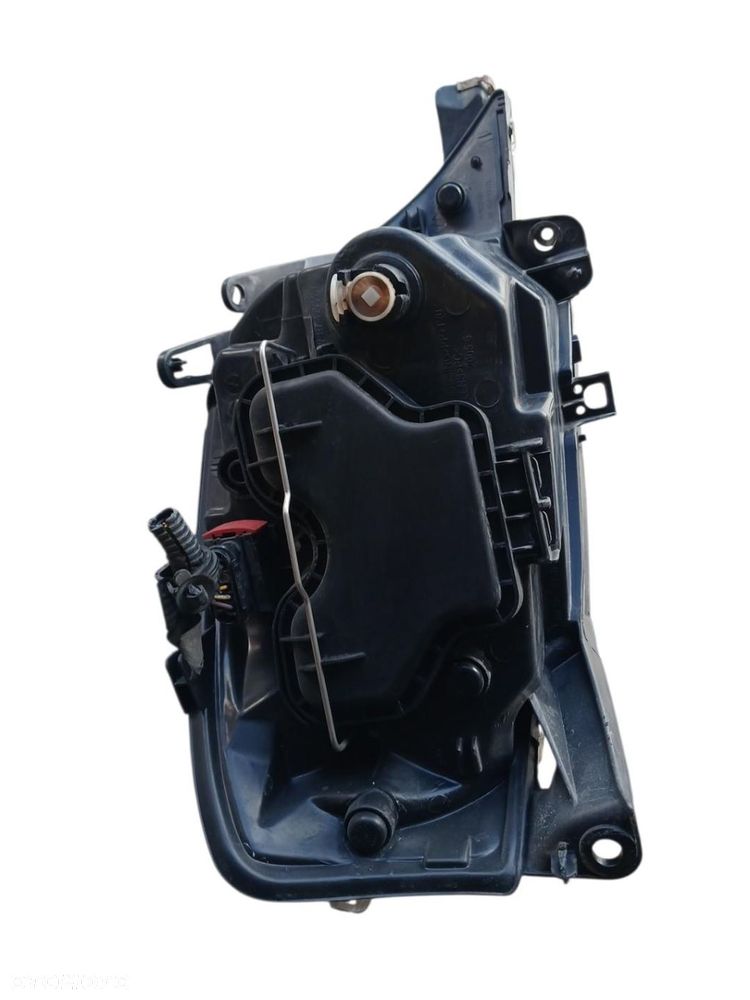 LAMPA PRAWA PRZEDNIA CITROEN C3 - 3