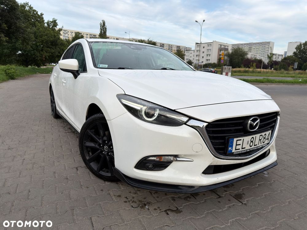 Mazda 3 - 4