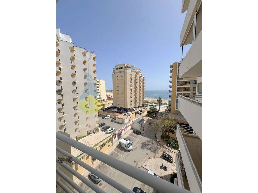Apartamento T2 de luxo na Praia da Rocha com garagem. - Grande imagem: 5/14
