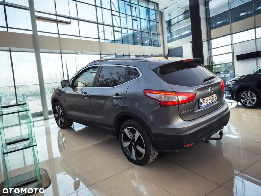 Nissan Qashqai 1.2 DIG-T Xtronic N-Connecta - 5