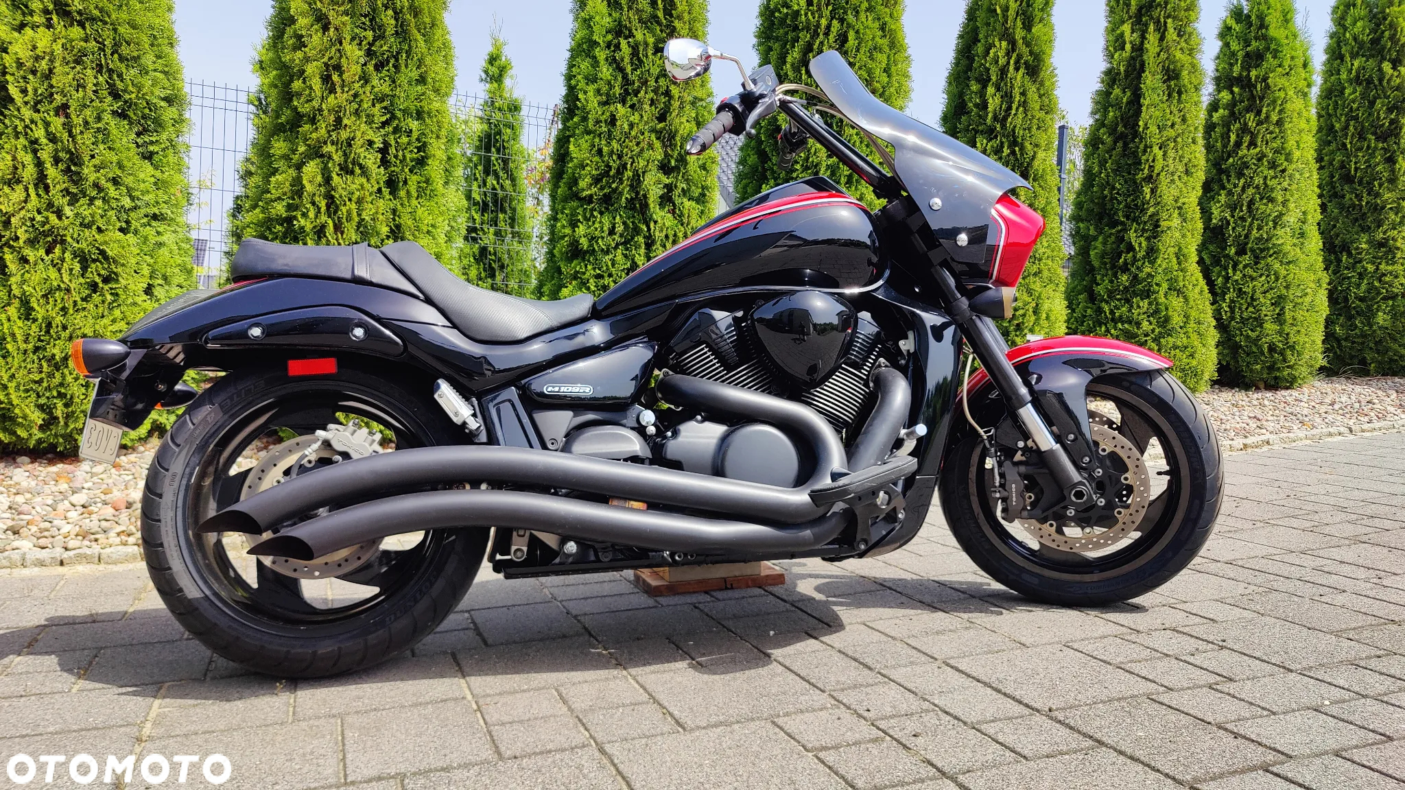 Suzuki Intruder - 7
