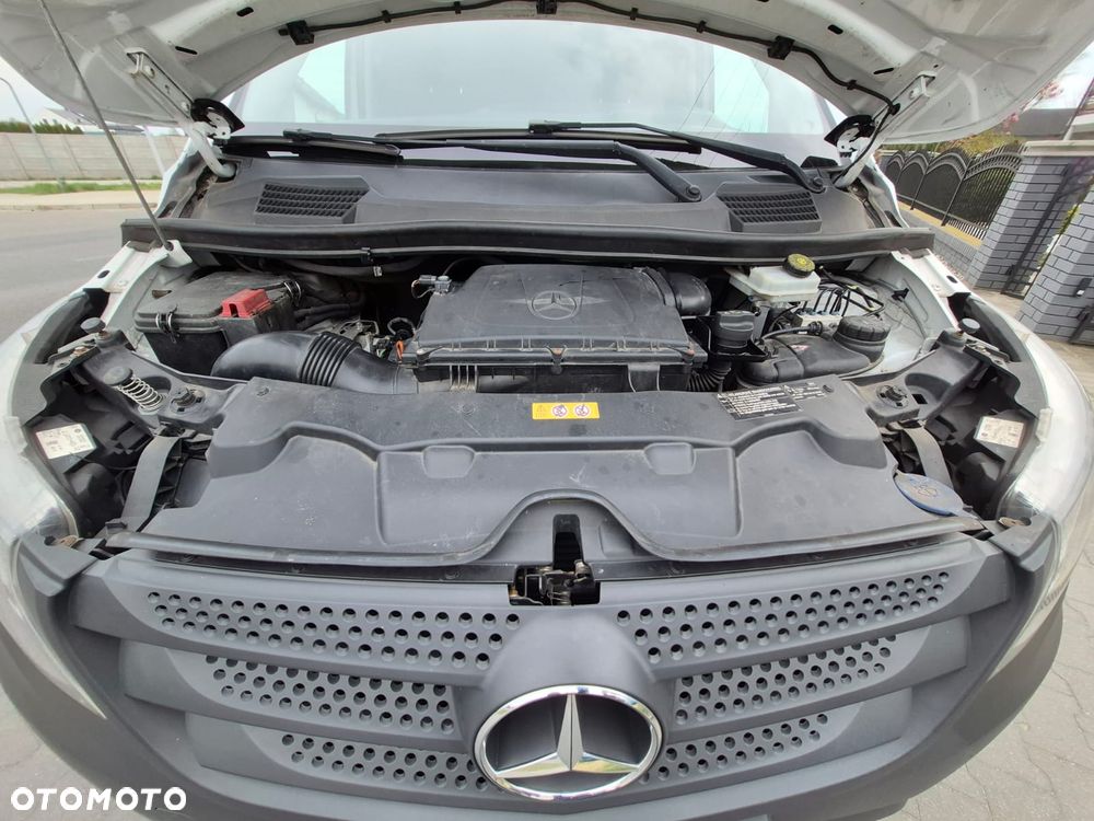 Mercedes-Benz Vito - 22